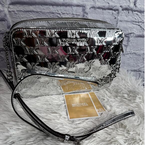 MICHAEL KORS Facet Logo Embossed Specchio Crossbody Bag Silver NEW - Picture 2 of 7